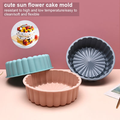 Khuôn Làm Bánh Silicone Hoa Hướng Dương Nhiều Màu Tái Sử Dụng 19.5x6.1cm