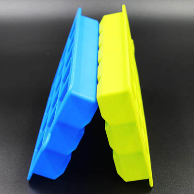 Khuôn làm đá bằng silicon vô hại hình vuông Khay 15 lỗ sâu nhiều màu Có thể tái sử dụng