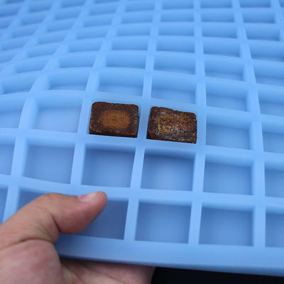 Khuôn kẹo silicon hình vuông 224 lỗ cách nhiệt cho caramel