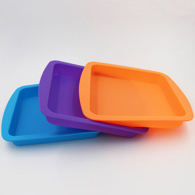 Khuôn Làm Bánh Silicon Vuông Bền Chống Rơi Nhiều Màu